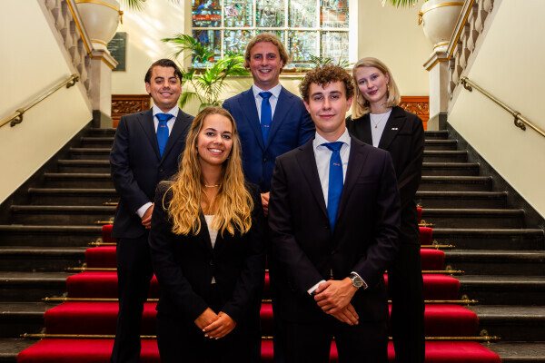 board 2023-2024 group photo